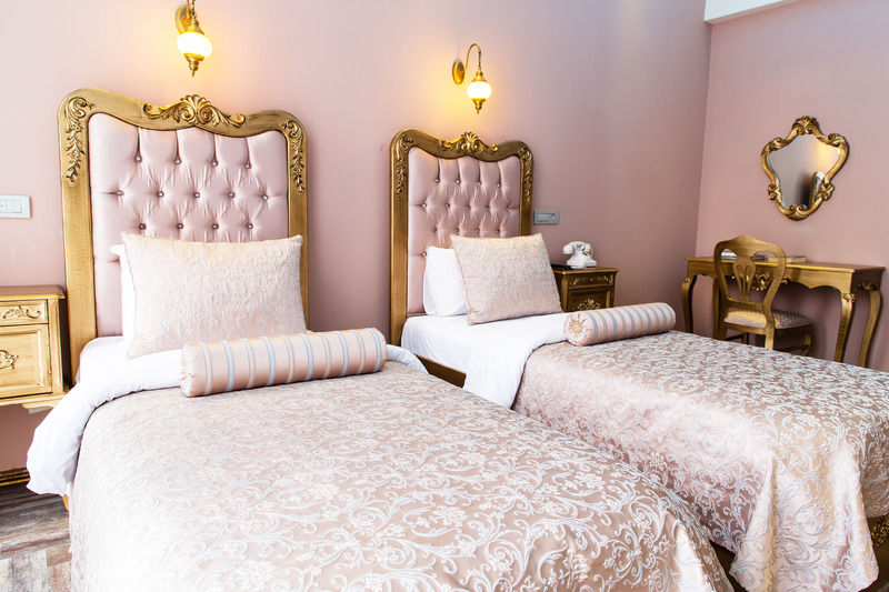 Mood Design Suites Истанбул Екстериор снимка